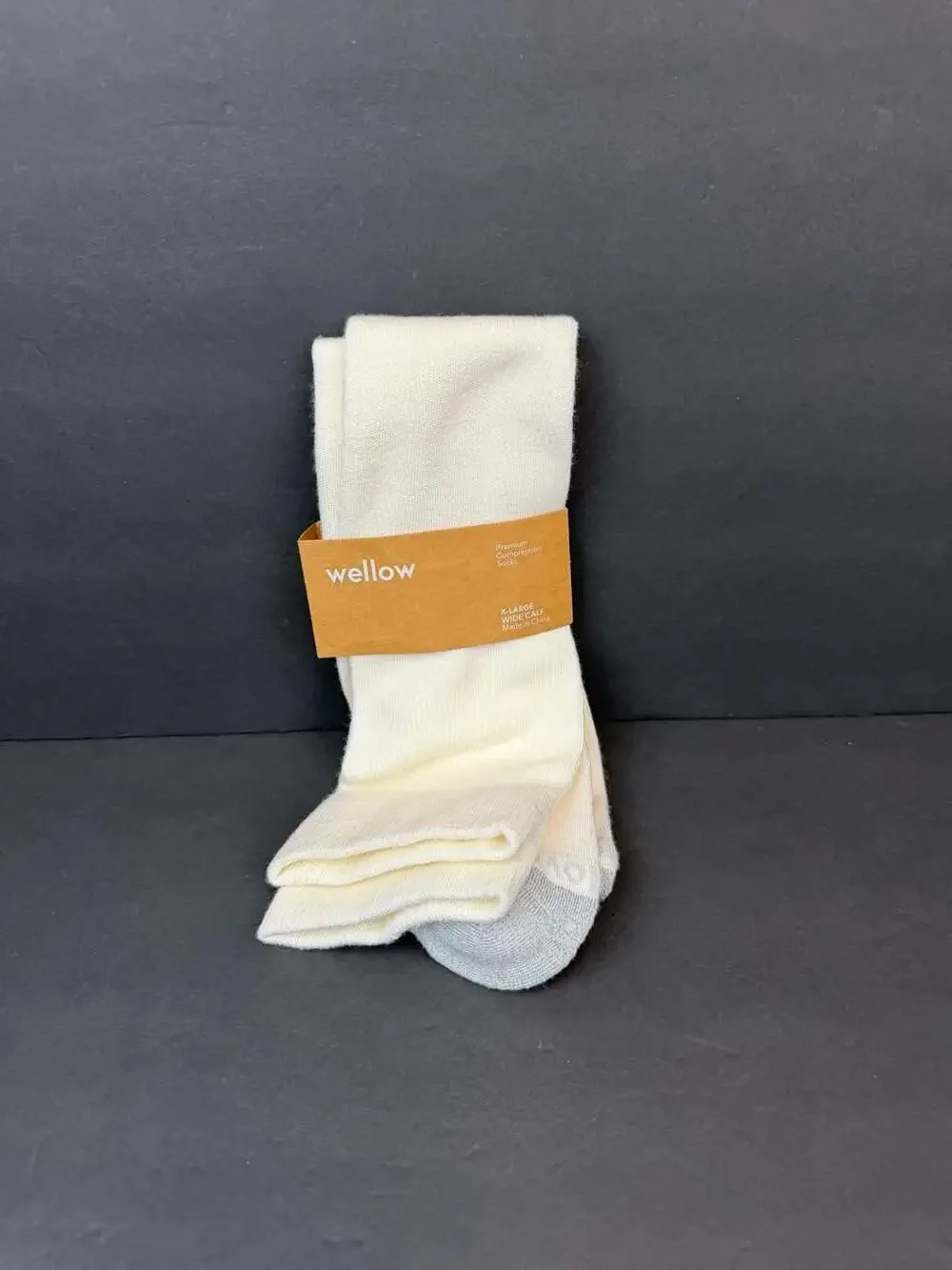 Wellow Premium Compression Socks X-Large Wide Calf Cream